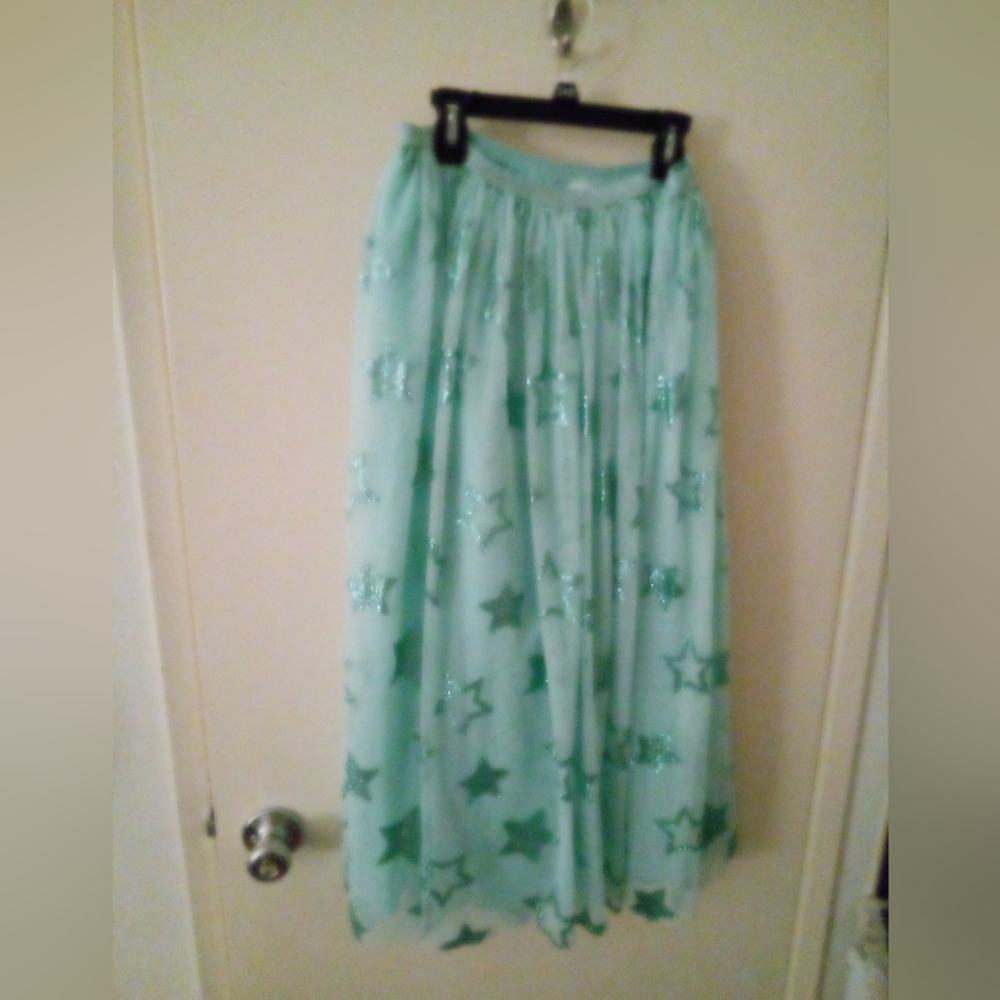 Girls skirt, size 14/16, Cat and Jack brand, sparkly, green